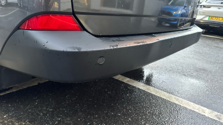 Ford Tourneo Custom 320 L2 Diesel Fwd 2.0 EcoBlue 136ps H1 Zetec 8 seater Auto